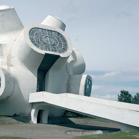 Советская архитектура в издательстве Fuel