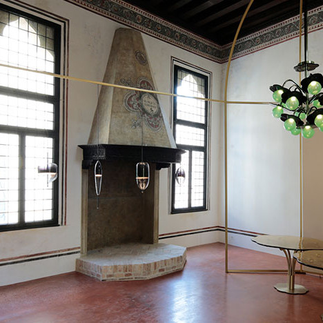 Nomad в Венеции: муранское стекло и комната режиссера