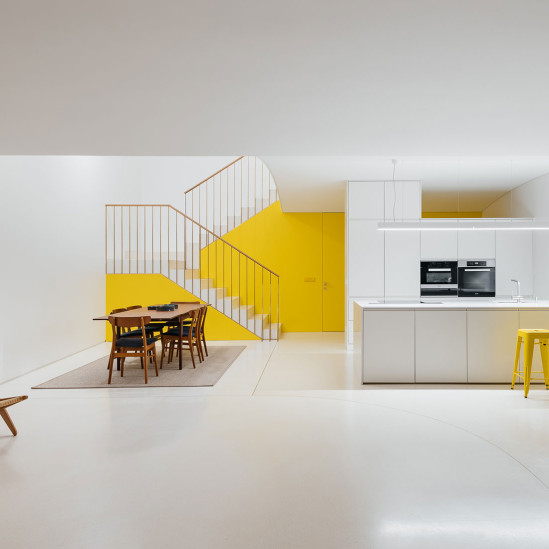 Перепланировка дома  в Лиссабоне по проекту Aurora Arquitectos