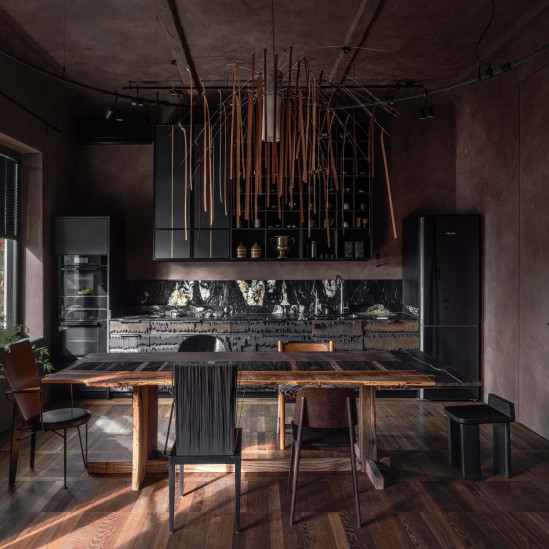 Квартира-пещера дизайнеров Яны и Георги Аспанадзе в оттенках земли и угля