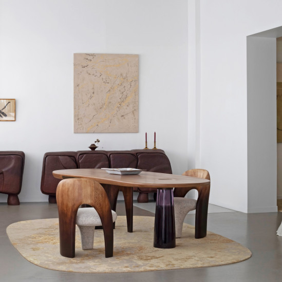 Мебель Жоржа Мохассеба на Paris Design Week: анималистические формы в галерее Gosserez
