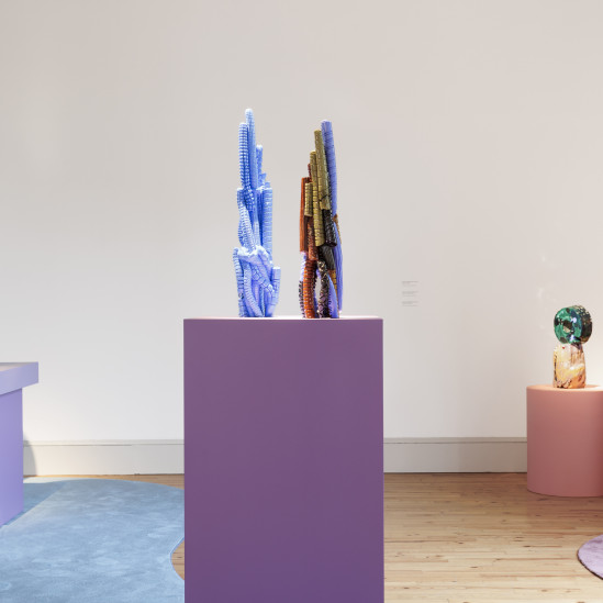 Шведское стекло: новые формы и свобода эксперимента на Paris Design Week 2025