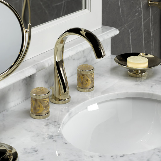THG Paris и Lalique: хрусталь и металл в коллекции для ванной