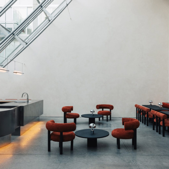 Кафе и бар в здании по проекту Артура Эриксона: проект SML Studio Architecture