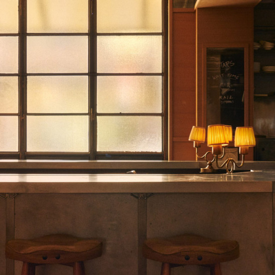 Камерный винный бар в Нью-Йорке: проект студии Valle de Valle