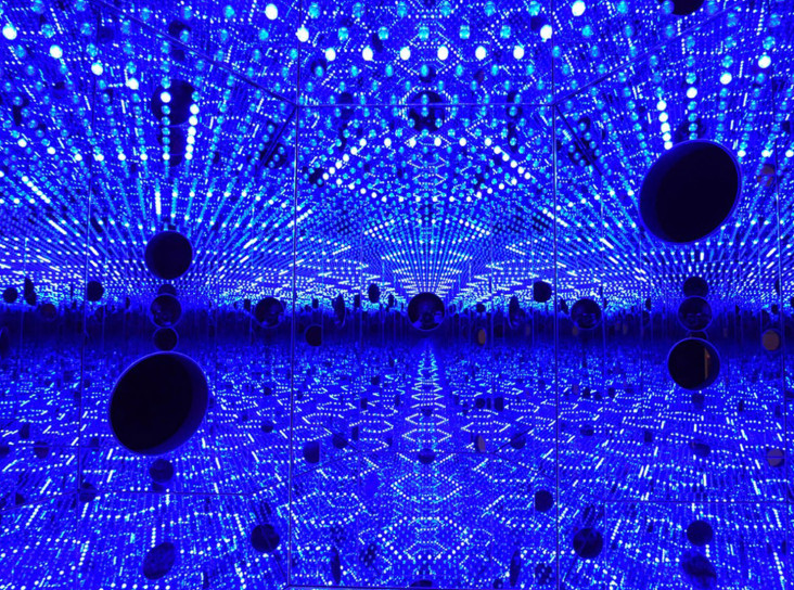 Яёи Кусама (Yayoi Kusama) • Интерьер+Дизайн