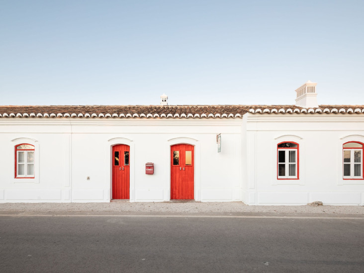 Atelier RUA: отель в 100-летней таверне в Португалии
