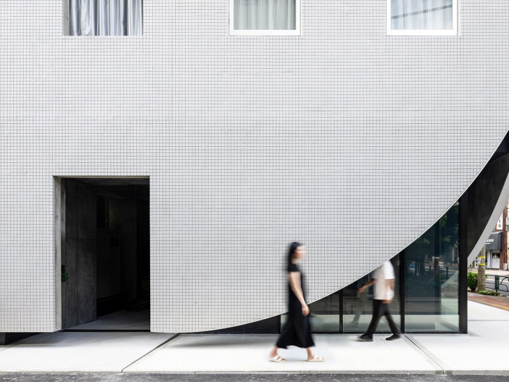 YSLA Architects: отель в Токио, превращенный в жилой дом