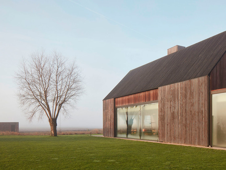 Govaert & Vanhoutte Architects: дом в бывшей крепости в Бельгии