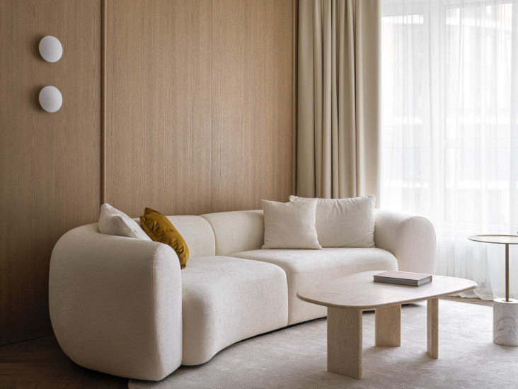 Минималистичная квартира для семьи с тремя детьми: проект Евгении Яковлевой в Екатеринбурге