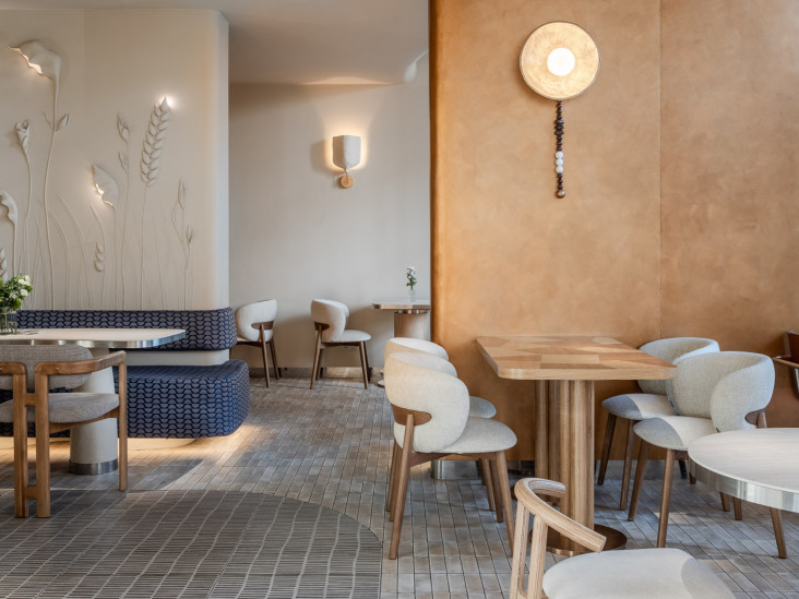 Современное кафе Fields в Казани: тактильный интерьер по проекту студии Лейлы Камаловой