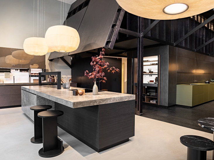 Valcucine заново изобретает «умную» кухню с системой V-Motion 2.0
