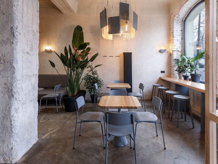 SVOYA studio: кафе с историческими деталями в Днепре