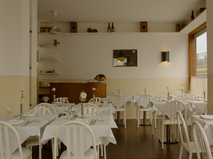 Семейные традиции и классика итальянского дизайна: ресторан Dalla в Лондоне