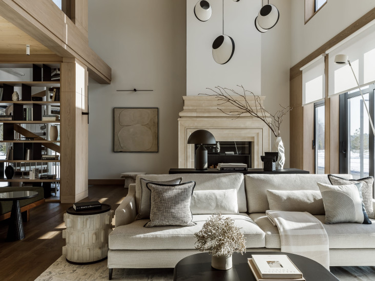 Деревянный загородный дом для коллекционера в Подмосковье: проект ch.archteam