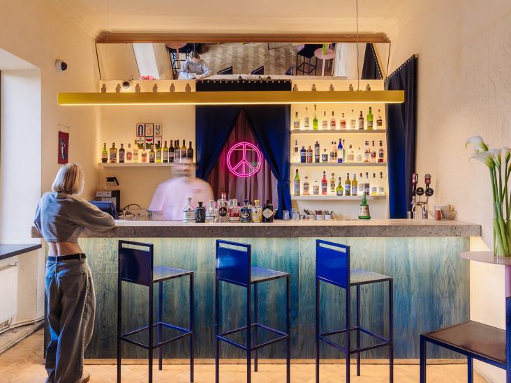 «Посольство Эстетических Удовольствий»: гибридное пространство в Ереване по проекту Полины Литвиненко