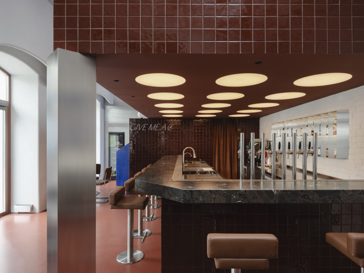 Бар Nightcall в усадьбе Закревского-Савина: проект бюро .dpt