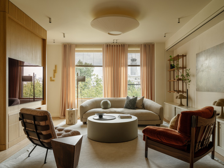 Атмосфера Востока в квартире для галеристки Юлии Октябревой: проект PAVLOVSKAYA studio