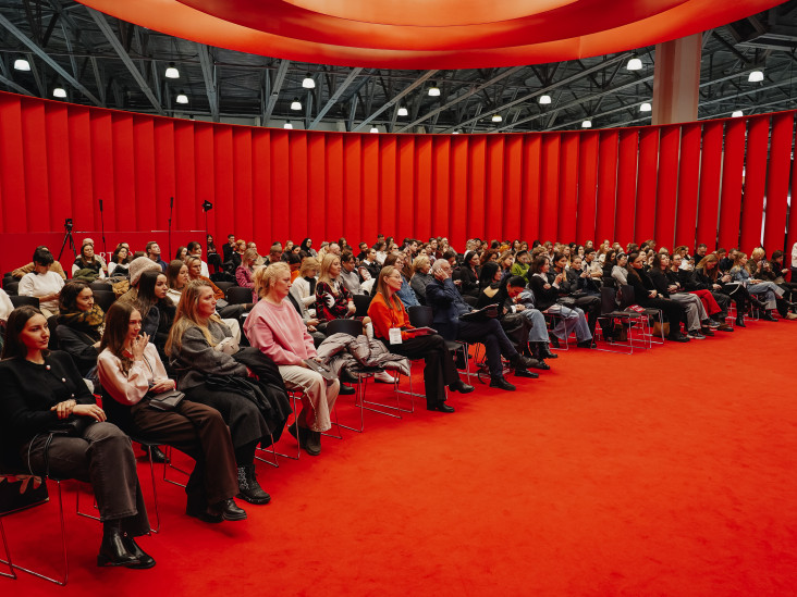 Выставка ARTDOM 2026: новинки мировых брендов и коллекционный дизайн в иммерсивной среде