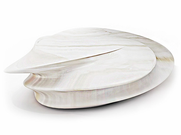 Zaha Hadid Design: кофейные столики из оникса