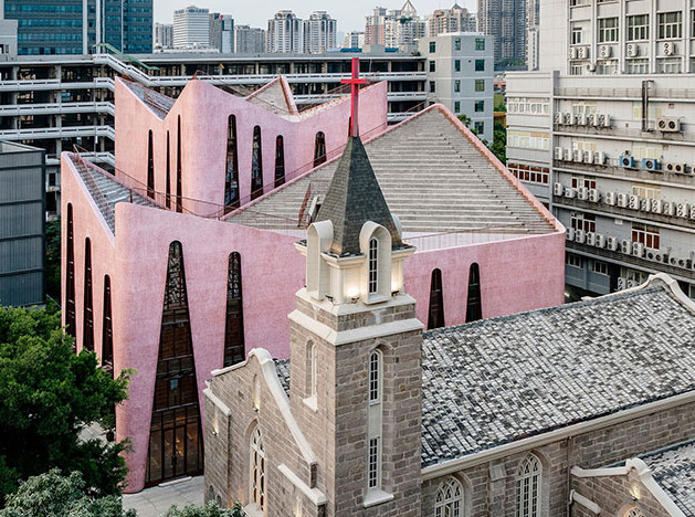 Розовая церковь в Китае