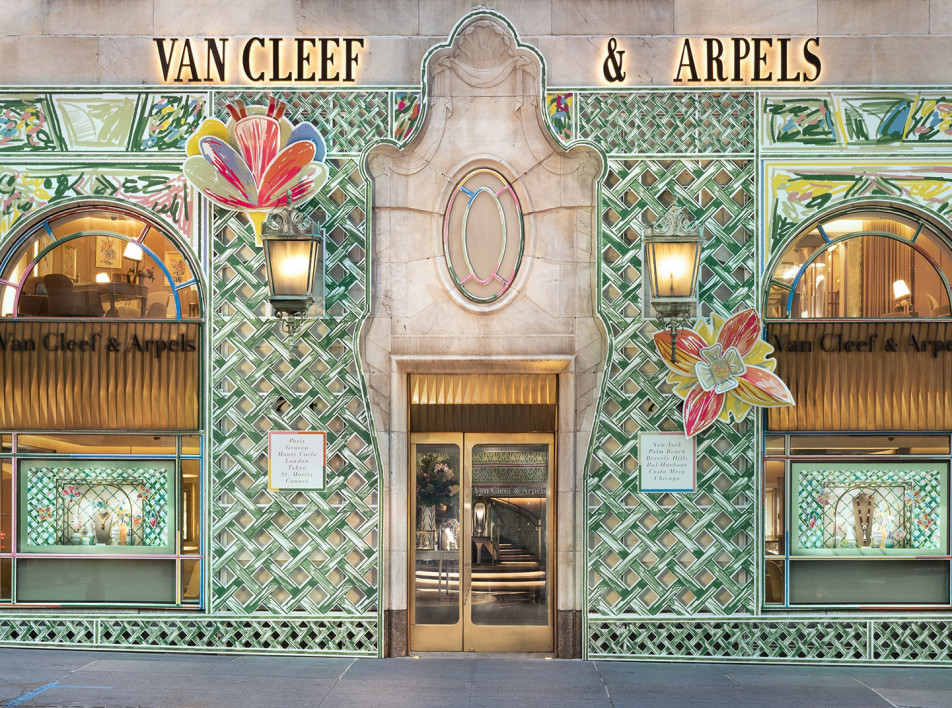 Александр Бенжамен Наве: обновленный облик бутиков Van Cleef & Arpels