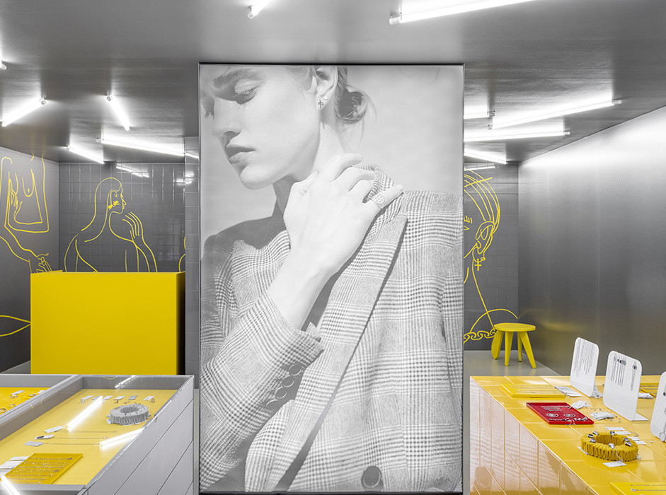 Гарри Нуриев: ювелирный магазин Avgvst в Екатеринбурге