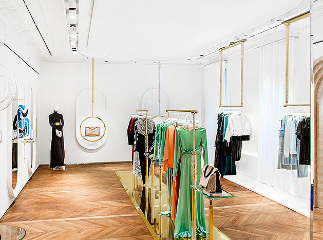 Три парижских бутика: роскошные пространства рекомендует ИНТЕРЬЕР+ДИЗАЙН