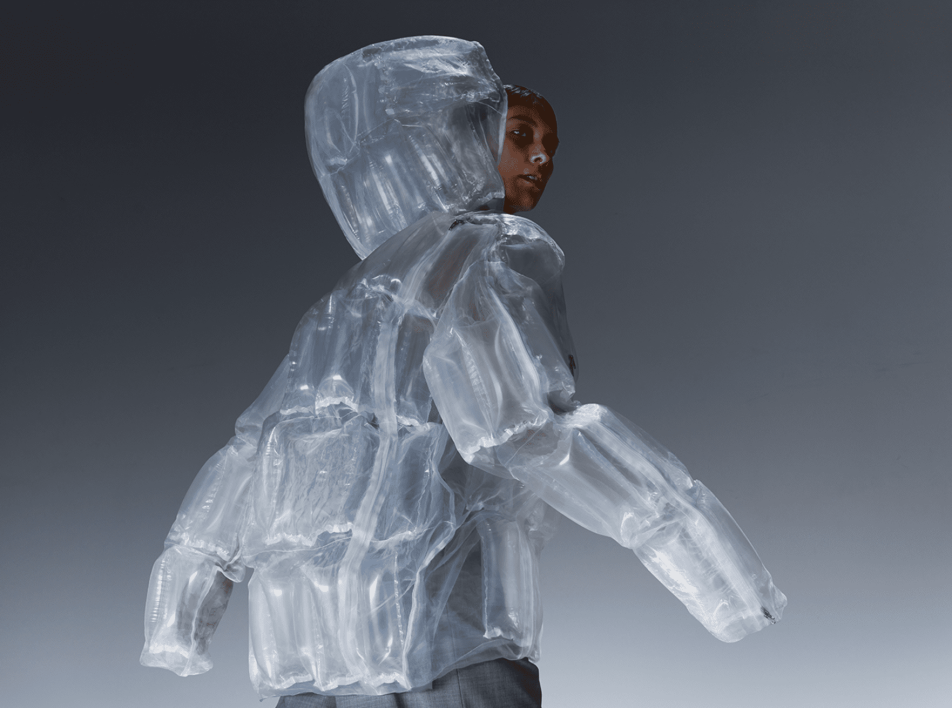 Технологии 2024: куртка из теплопроизводящего материала