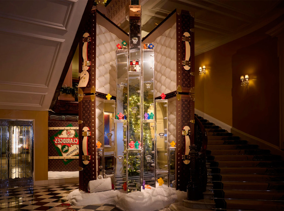 Рождественская елка Louis Vuitton в отеле Claridge's