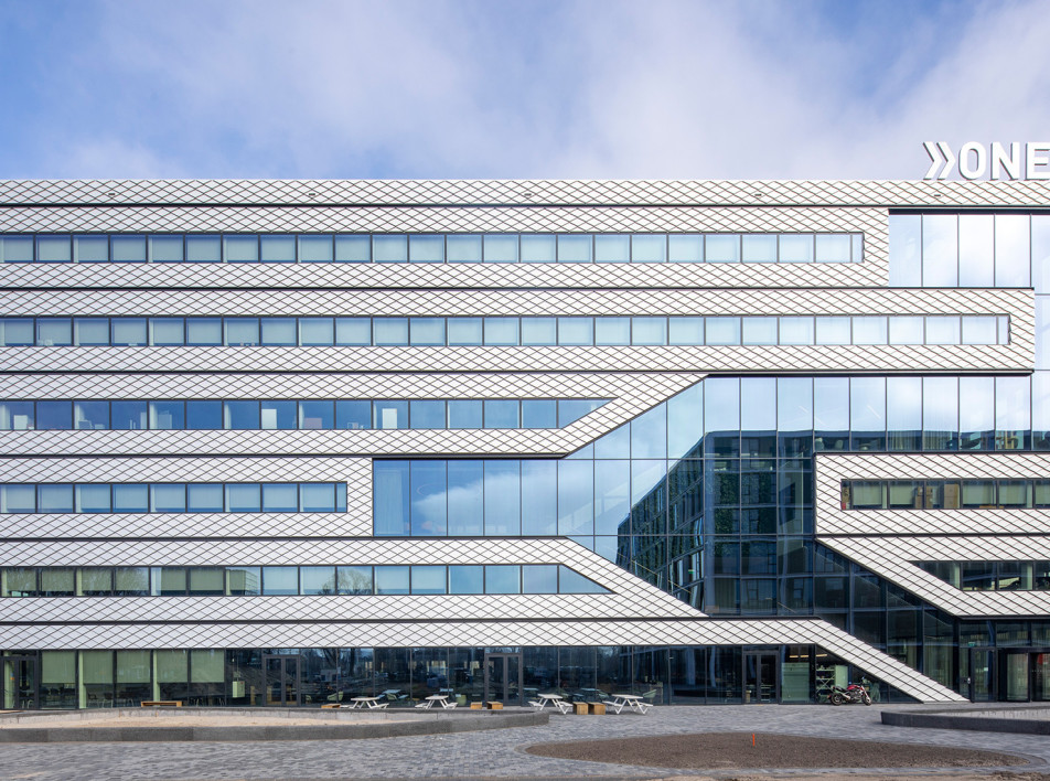 Matrix One от MVRDV: энергоэффективная архитектура в Амстердаме