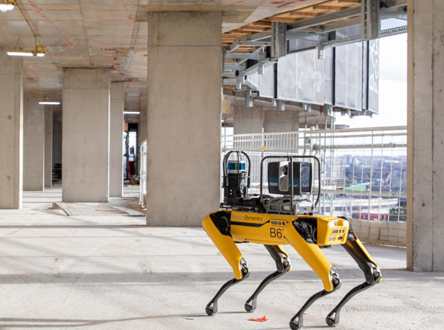 Foster + Partners адаптировали робота-пса Boston Dynamics для архитектурных задач