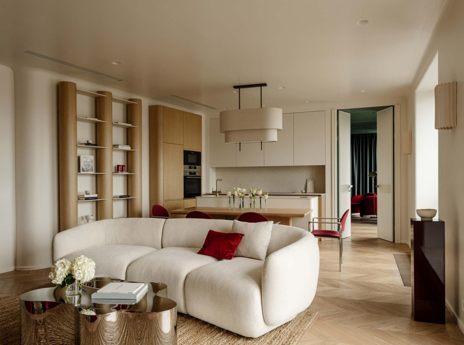 Квартира с камином и яркими акцентами: проект архитектора Тэи Толордава в Москве