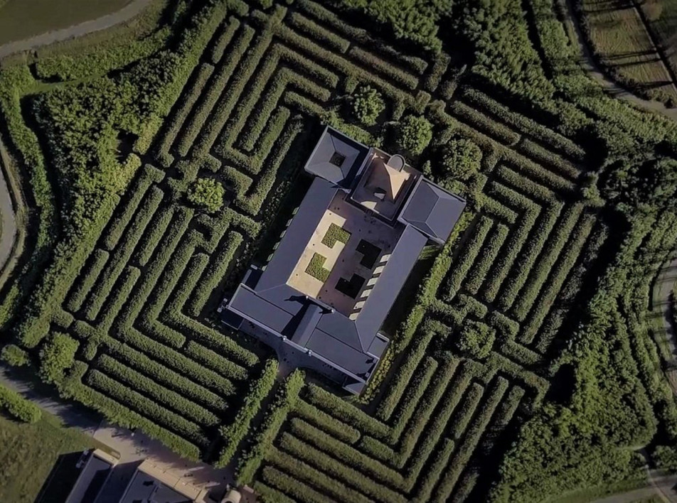 Labirinto della masone: самый большой лабиринт в мире и его автор