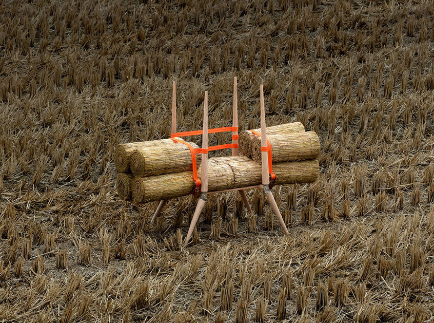 Кресло из соломы, вдохновленное традициями Южной Кореи