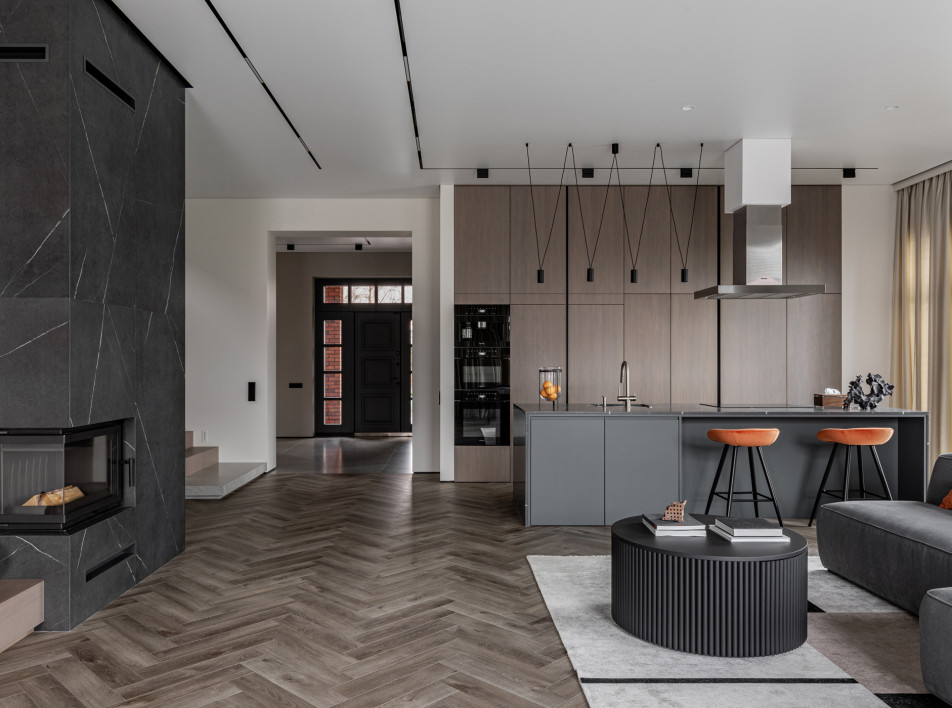 Современный двухэтажный дом под Калининградом: проект IDEA interior design