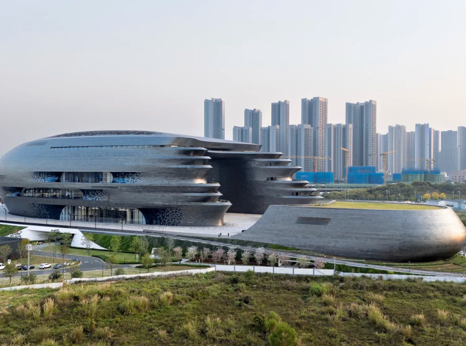 Музей науки и технологий в Шэньчжене от Zaha Hadid Architects