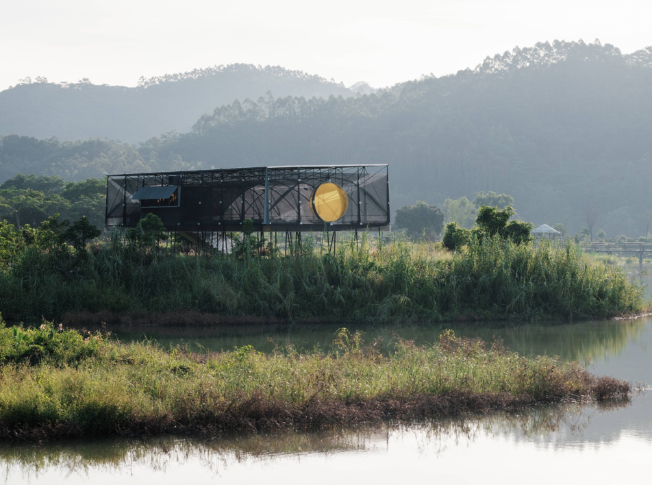 «Лунный» павильон на месте теплицы в Китае