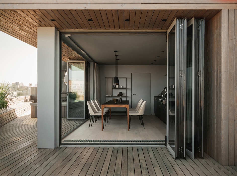 Пентхаус в Нижнем Новгороде с просторной видовой террасой: проект INT2architecture