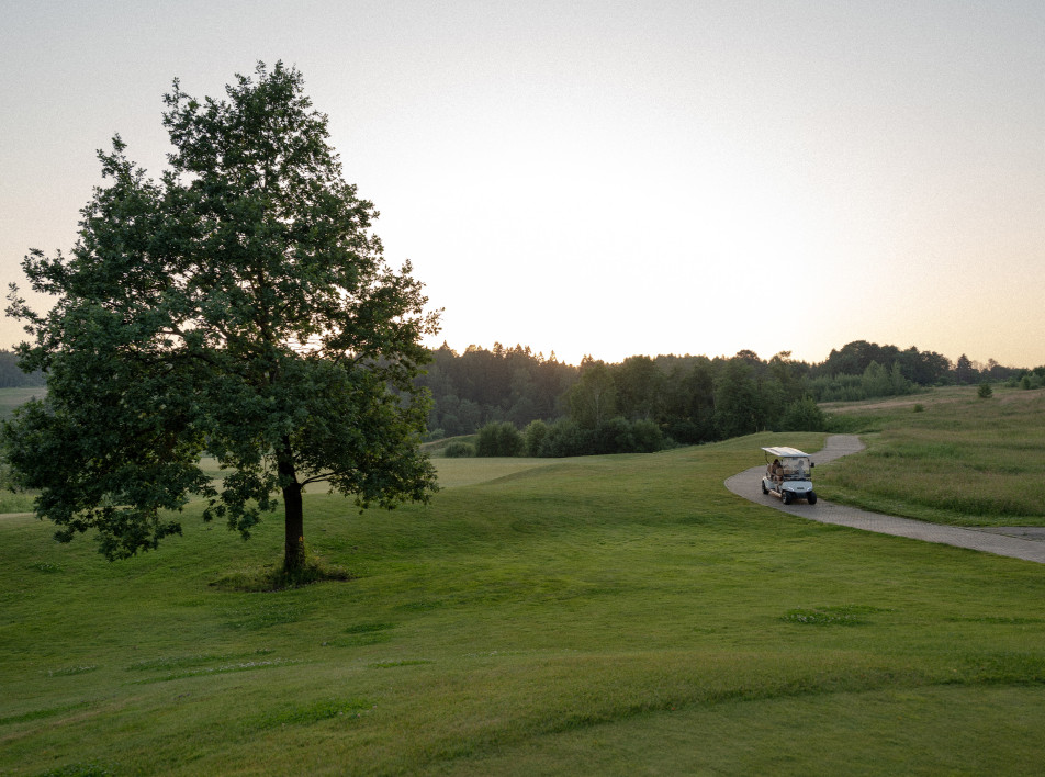 Как развивается индустрия гостеприимства в 2025 году: Рустам Топчиев и Forest Hills