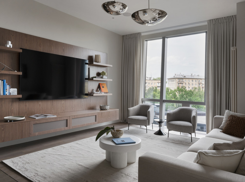 Просторная квартира в Москве по проекту Анастасии Яровой: инвестиция в недвижимость