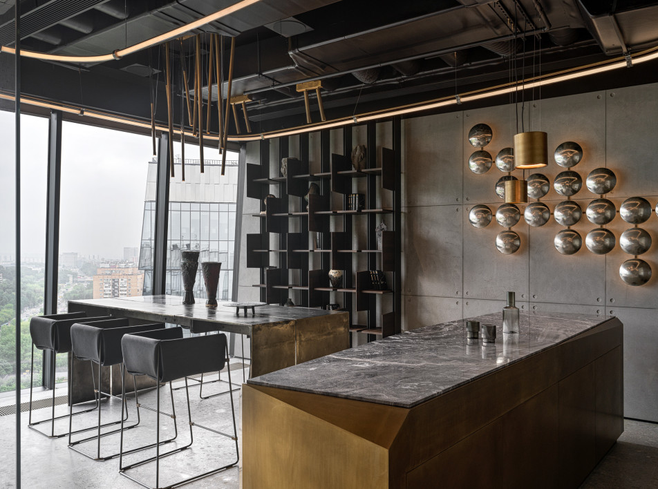 Брутальный интерьер офиса в Москве по проекту Милы Узиковой