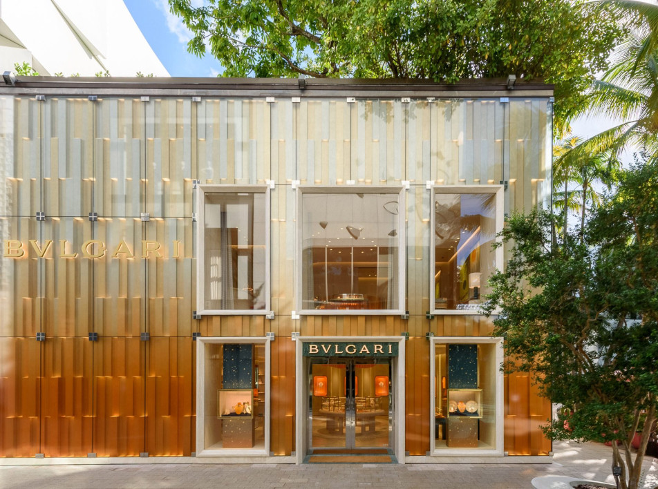 В цветах заката: новый бутик Bvlgari в Майами