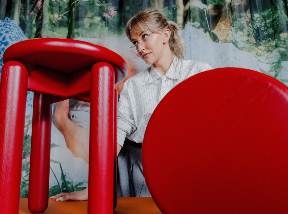 Идеальный офис в ироничном поп-апе от Namu Buro