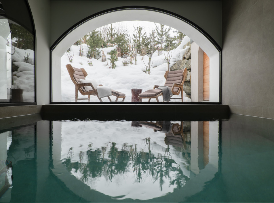 Вилла в Альпах от Molteni&C: итальянский дизайн на фоне снегов