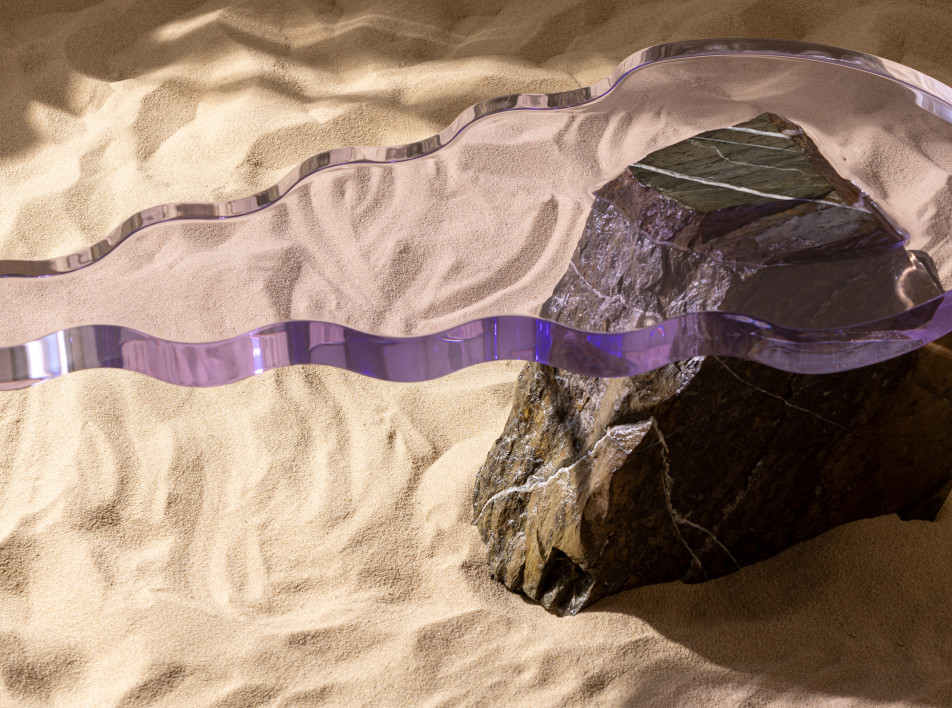 Арт-объект из камня и эпоксидной смолы от дизайнера Олега Грановского