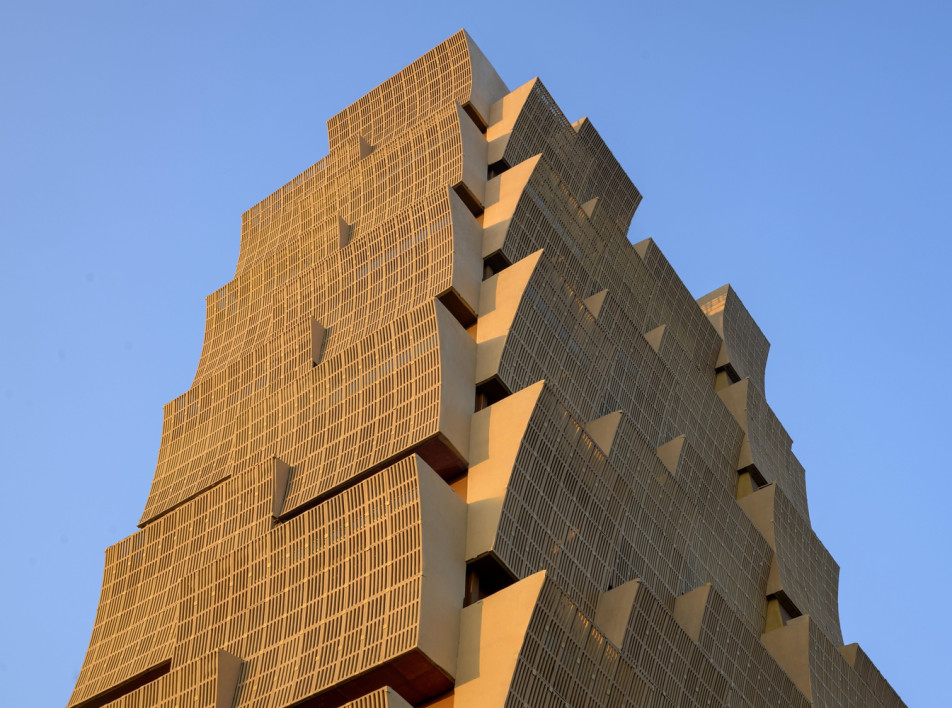Дом с перфорированными фасадами в Индии: проект бюро Sanjay Puri Architects