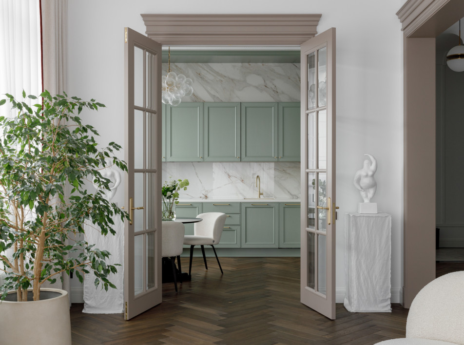 Квартира в парижской эстетике по проекту Евгении Яковлевой: красота несовершенства