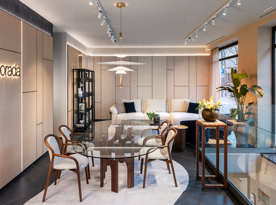 Обновленный интерьер парижского шоурума Porada