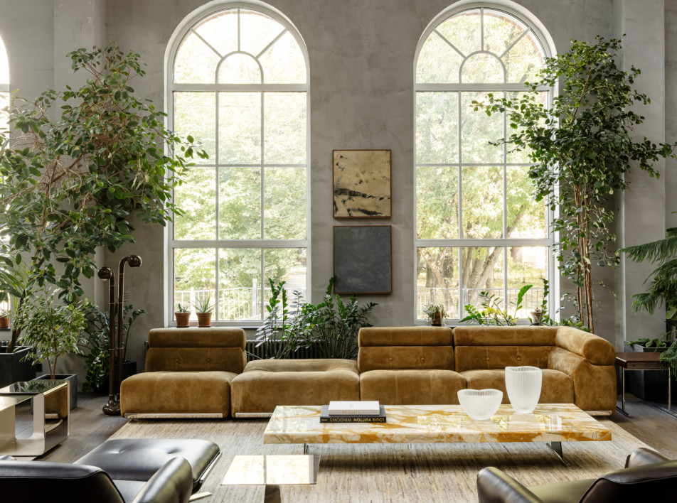 «В объективе 70-х»: новинки ведущих мировых брендов в Москве